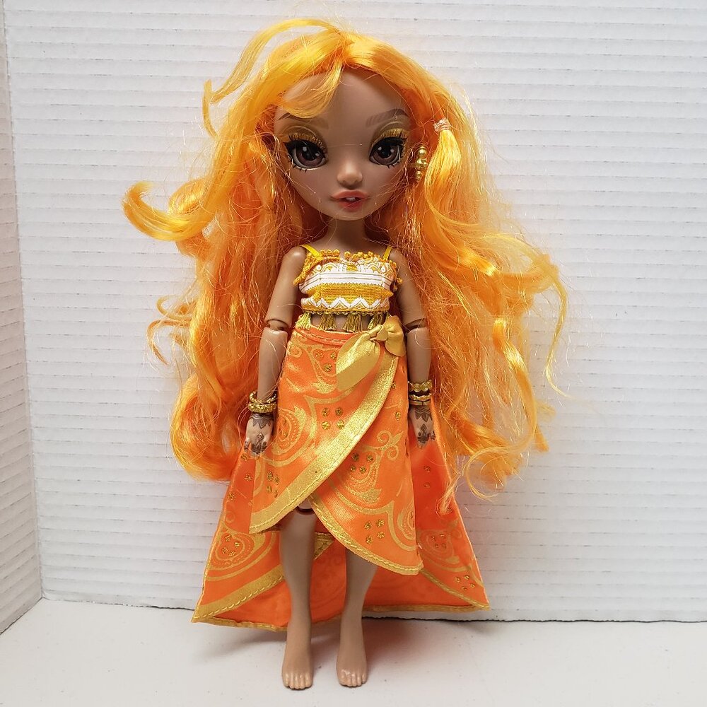 Rainbow High Doll Meena Fleur (No shoes)
